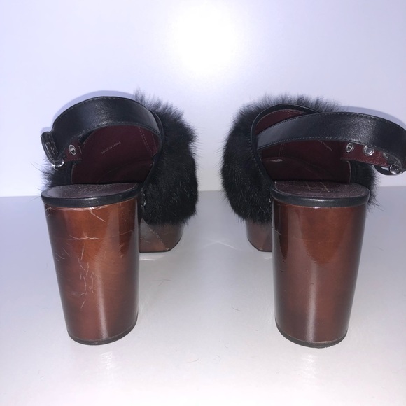 Rabbit Fur Wooden Clogs - Picture 4 of 5